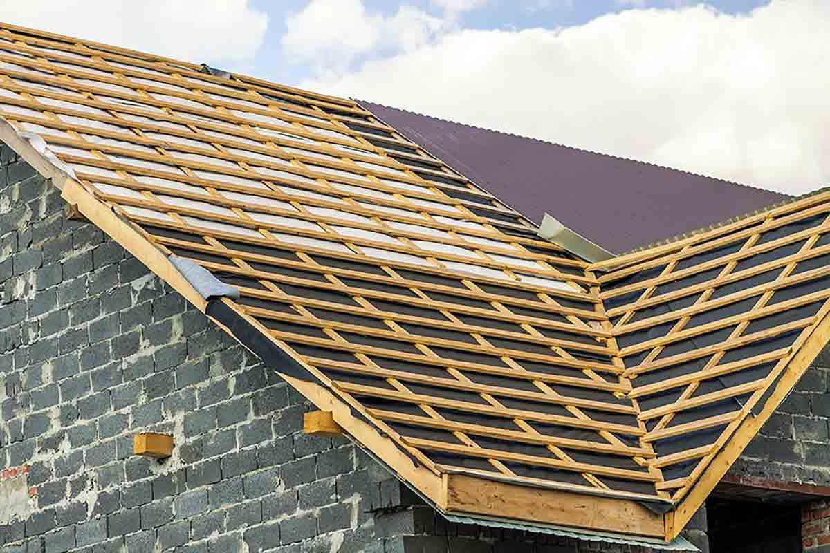 Charpente - PRONIELS Toiture & Façade : artisan charpentier couvreur en Belgique : Namur, Flandre, Wallonnie et région Bruxelles ...Travaux de charpente : en construction neuve comme en rénovation : charpente traditionnelle, à fermettes … du massif au lamellé-collé. Traitement des bois de charpente et menuiserie. intervention en BELGIQUE : région Flamande, Wallonne et Bruxelles, Namur, Liège …. PRONIELS Toiture & Façade basé sur Namur intervient dans toute la Belgique.